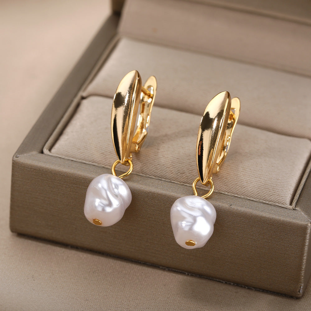 freshwater pearl copper zircon drop earrings