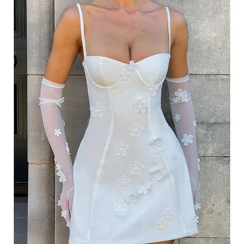 Flowers embedded sweetheart neck mini dress