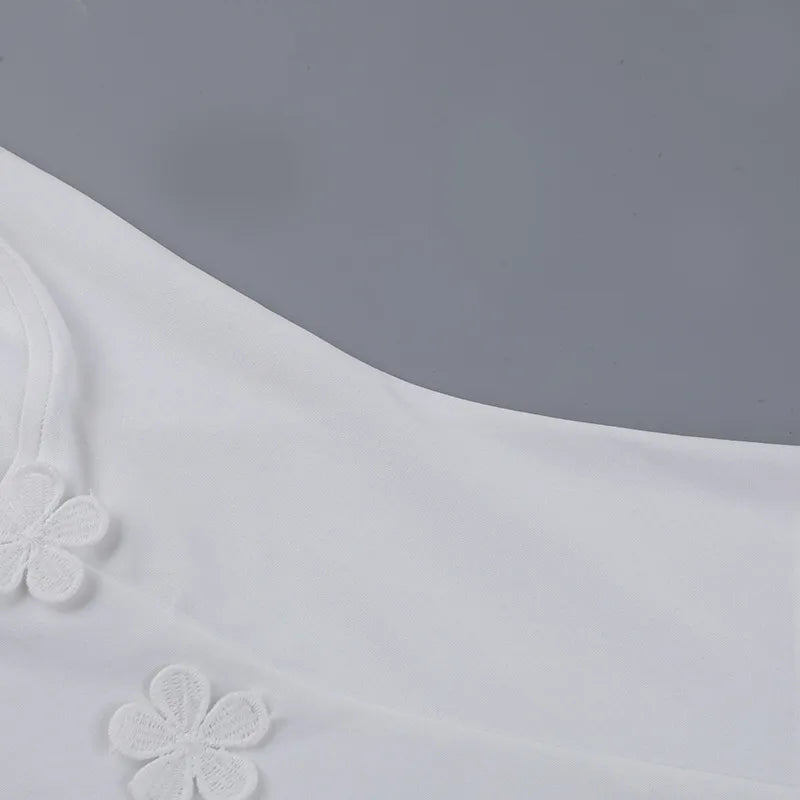 Flowers embedded sweetheart neck mini dress