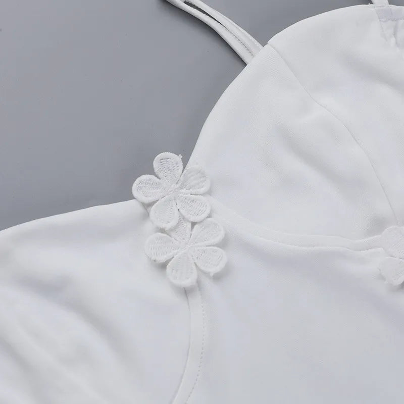 Flowers embedded sweetheart neck mini dress